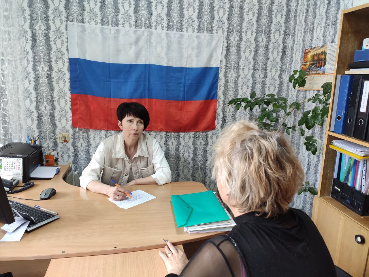 В Горняцком районе прошёл выездной прием граждан по личным вопросам.