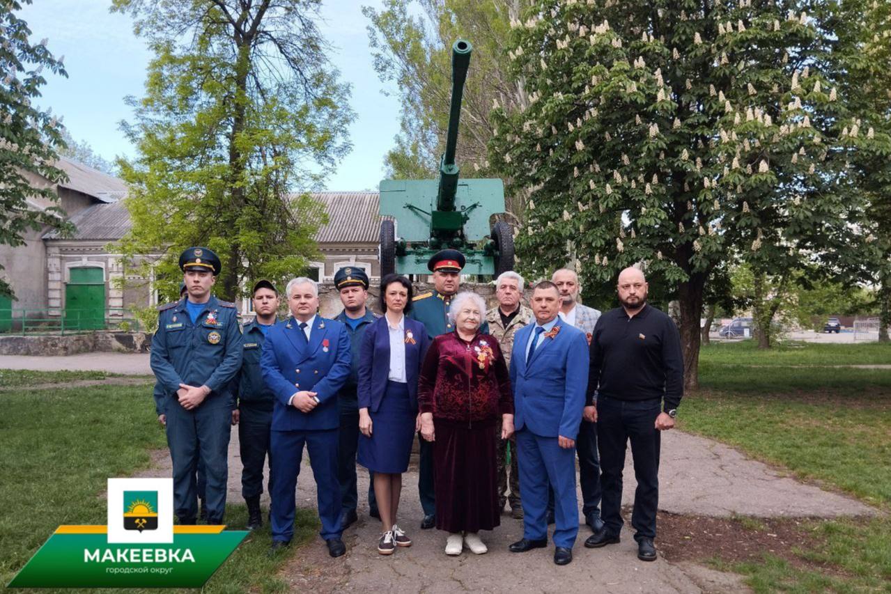 В Червоногвардейском районе почтили память героев Великой Отечетсвенной войны.