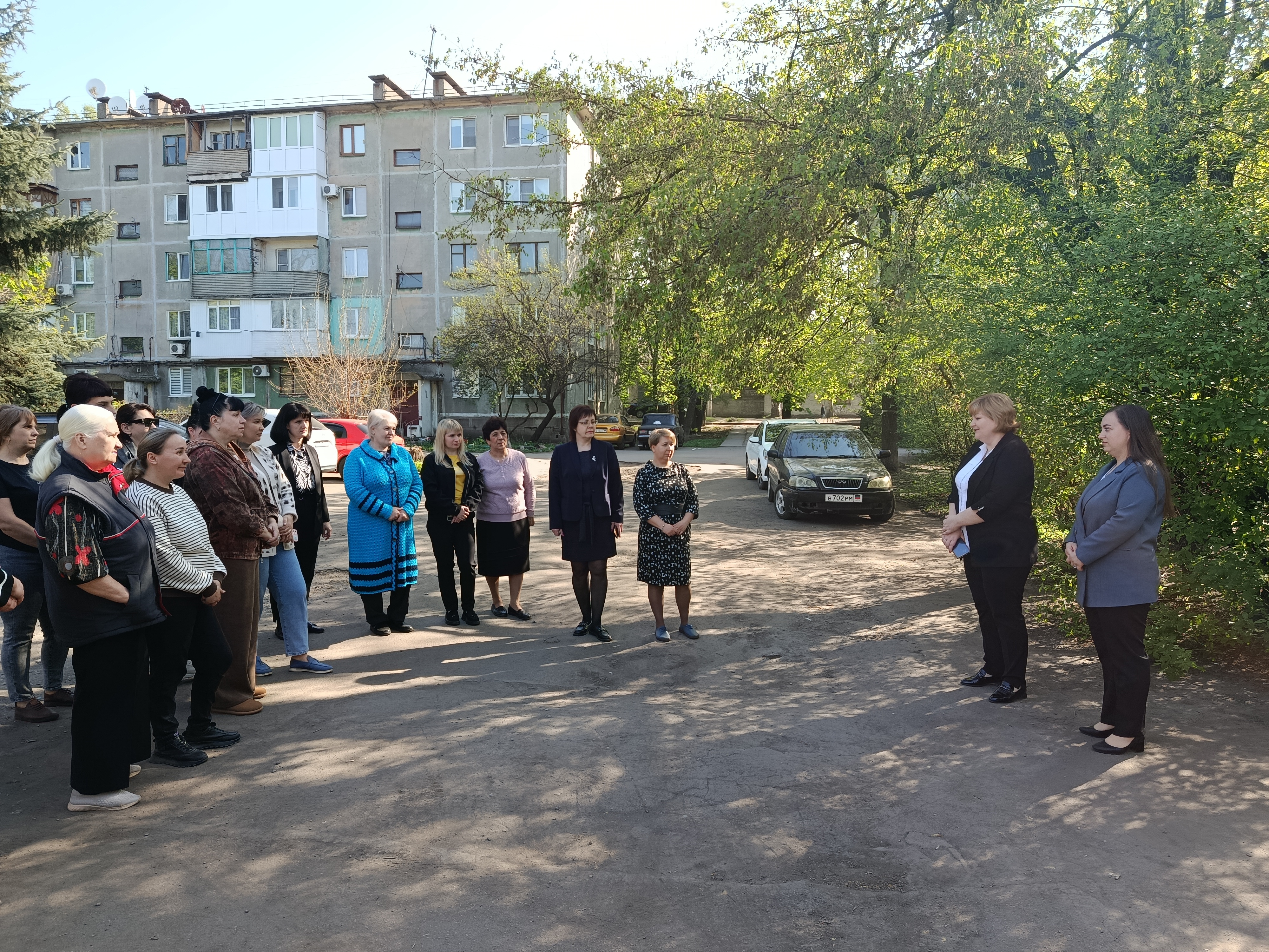 Встреча с населением на подведомственной территории Советского района городского округа Макеевка.