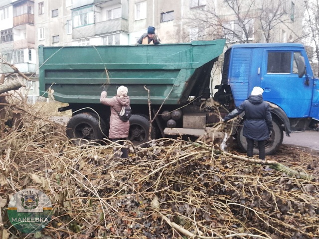 В Макеевке прошла акция #ВЫ_и_МЫ_за_чистый_город.