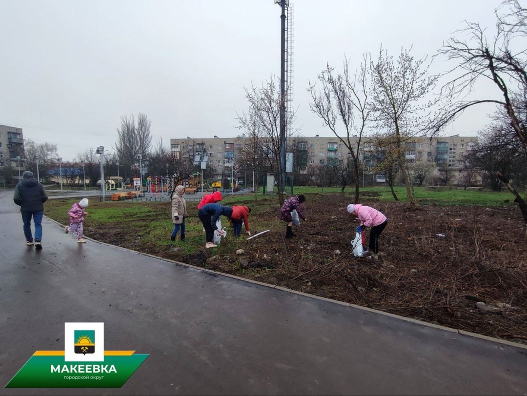 Червоногвардейский район принял участие в общереспубликанском субботнике.